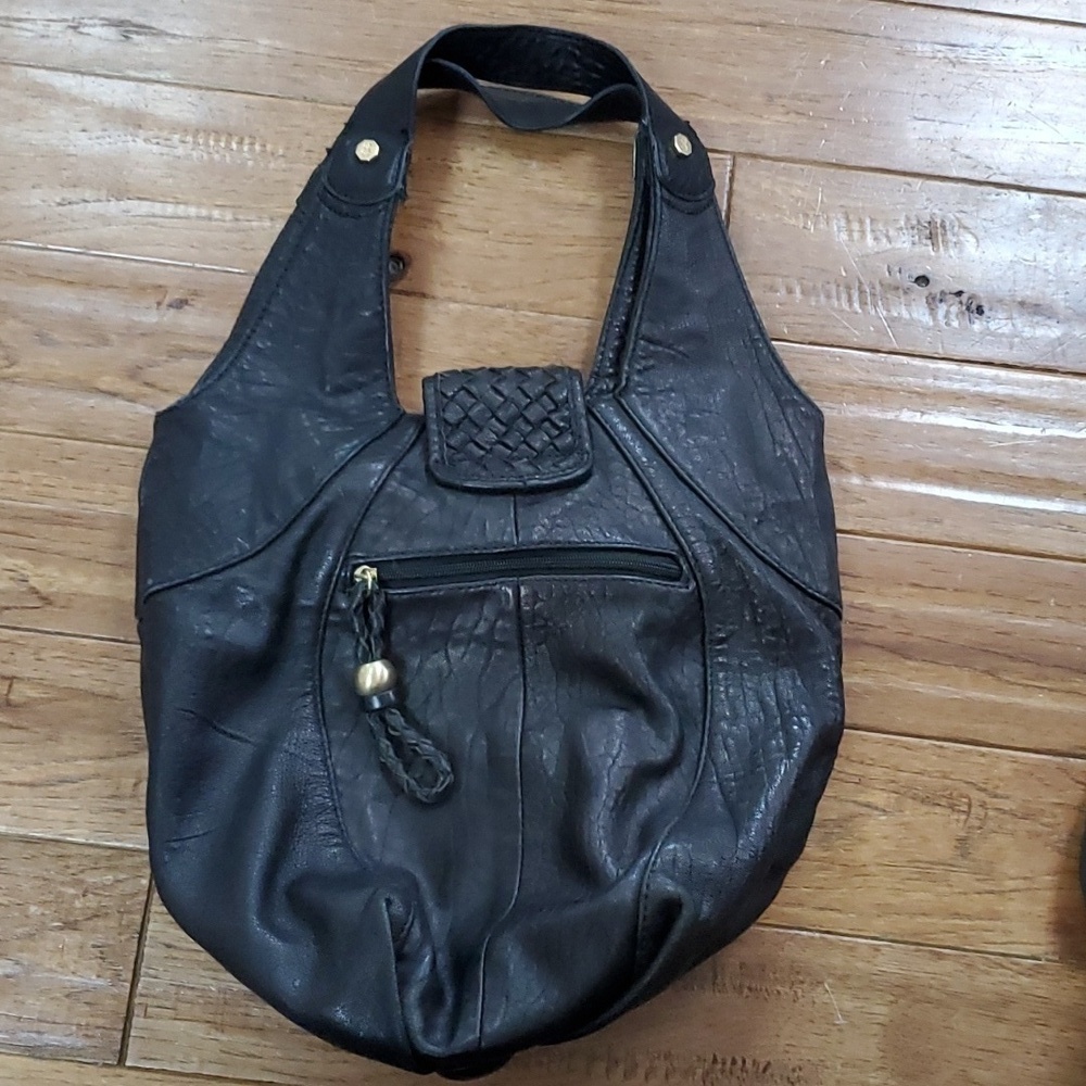 Bill Blass black leather bucket hobo shoulder bag - Picture 6 of 12